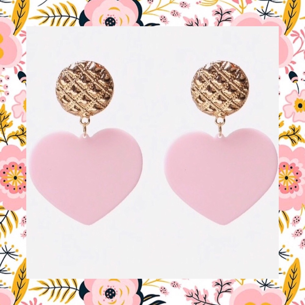 5 for $25   |   Heart of gold earrings